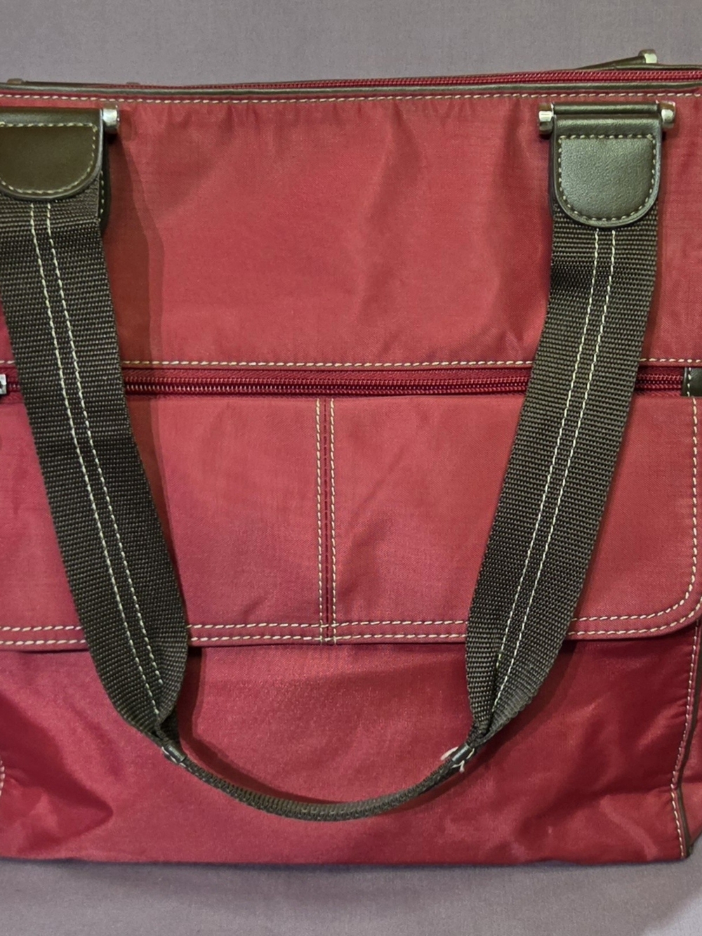 Liz Claiborne Red Nylon Tote Bag Contrast Stitch Shoulder Bag Zipper Pockets
